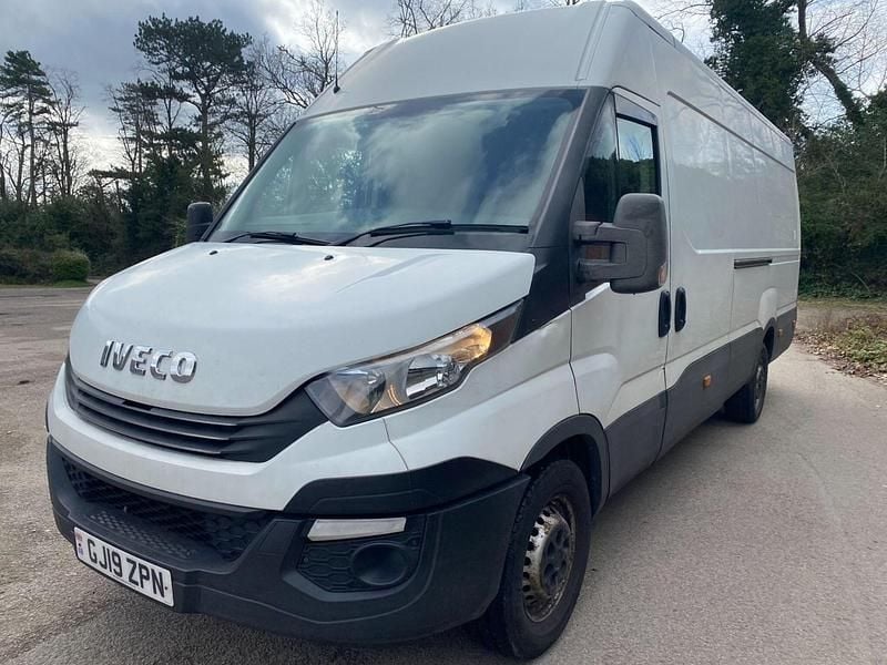 Used Iveco Daily 170 HP (125 kW) 2019 White Van