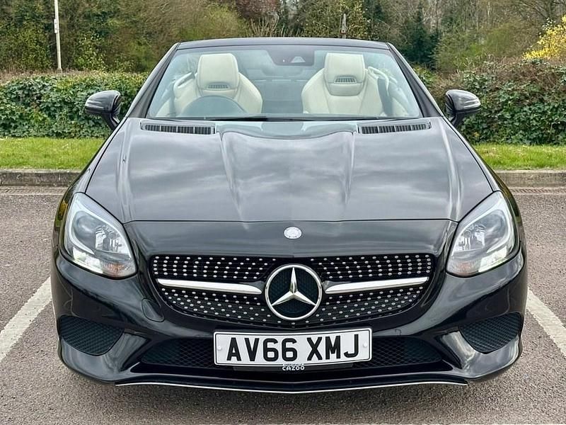 Begagnad Mercedes E250 2016 Svart Cab