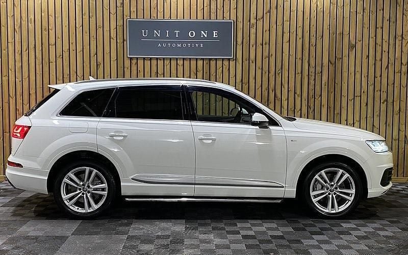 Used Audi Q7 S-Line 272 HP (200 kW) 2018 SUV