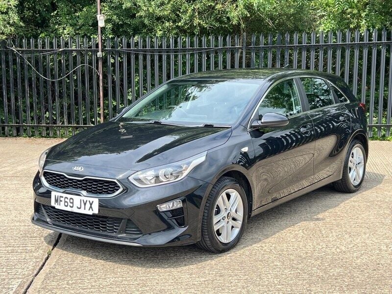 Black Used 2019 Kia Ceed 2 Hatchback | £9,999 (Fair price) - Image 1/1