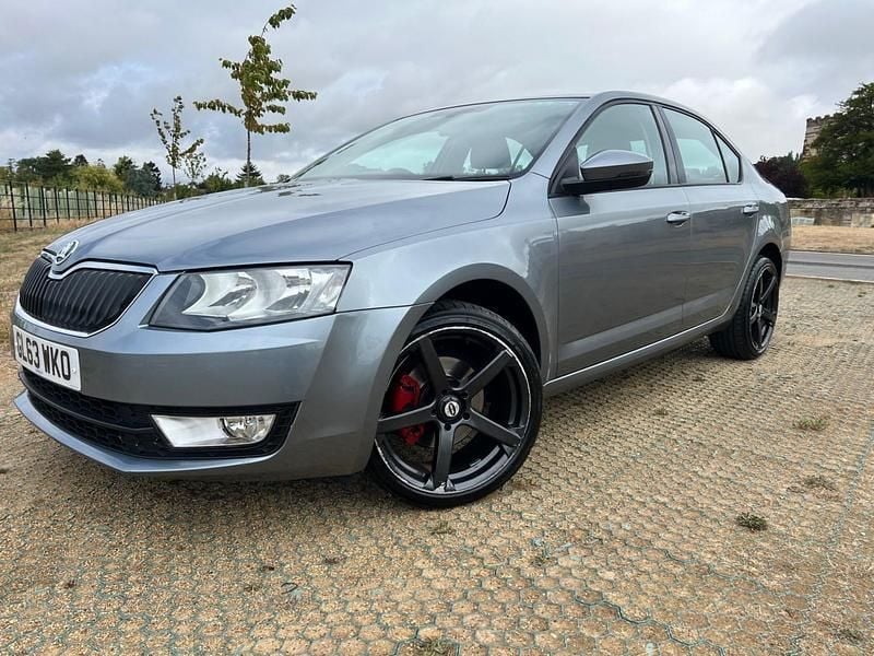 Grey Used 2013 Skoda Octavia SE Hatchback | £4,250 (Fair price) - Image 1/4