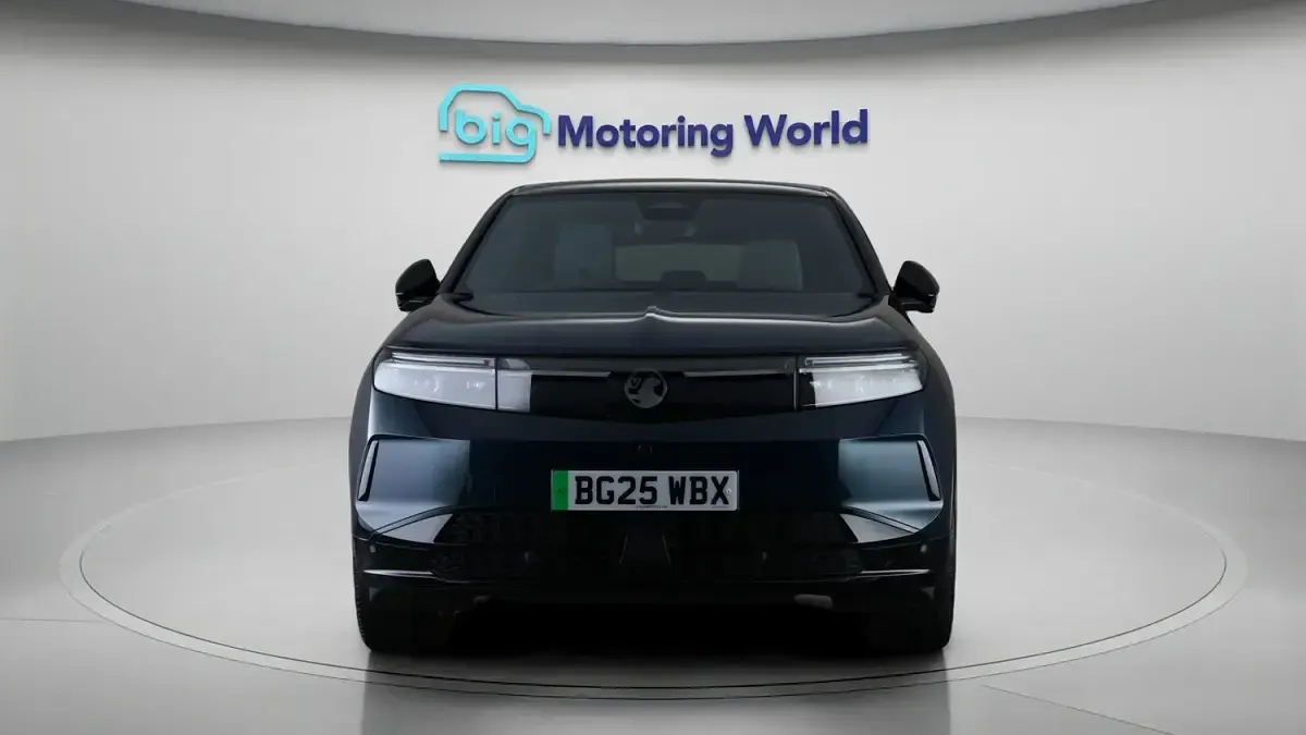 Used Vauxhall Grandland Ultimate 239 kW (325 HP) 2025 Blue SUV