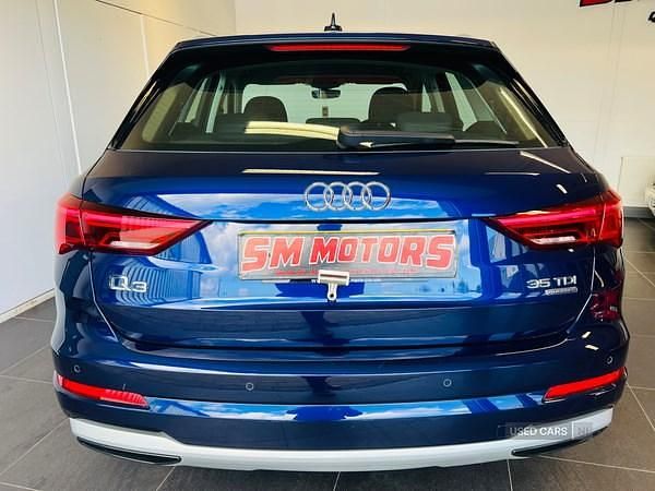 Używany Audi Q3 Sport 2021 Niebieski SUV
