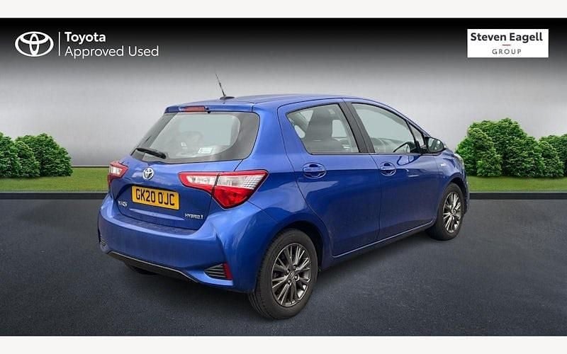 Used Toyota Yaris Hybrid 101 HP (74 kW) 2020 Hatchback