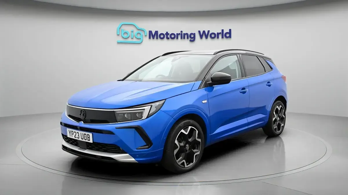 Used Vauxhall Grandland X Ultimate 131 HP (96 kW) 2023 Blue SUV