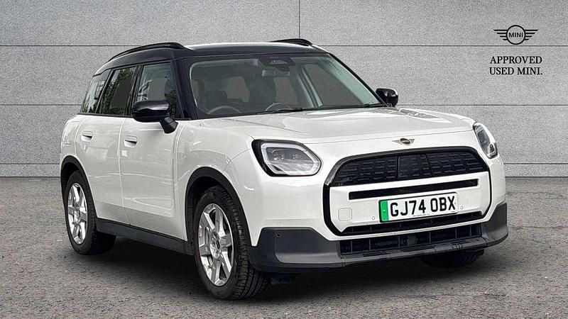 White Used 2024 Mini Countryman SUV | £30,190 (Good price) - Image 1/3