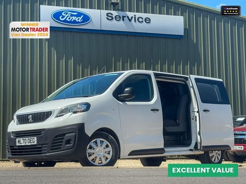 White Used 2020 Peugeot Expert Van | £15,638 (Expensive) - Image 1/4