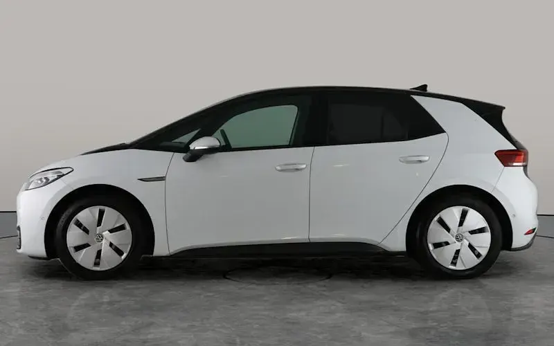 Used VW ID.3 Pro Performance 150 kW (204 HP) 2023 White Hatchback