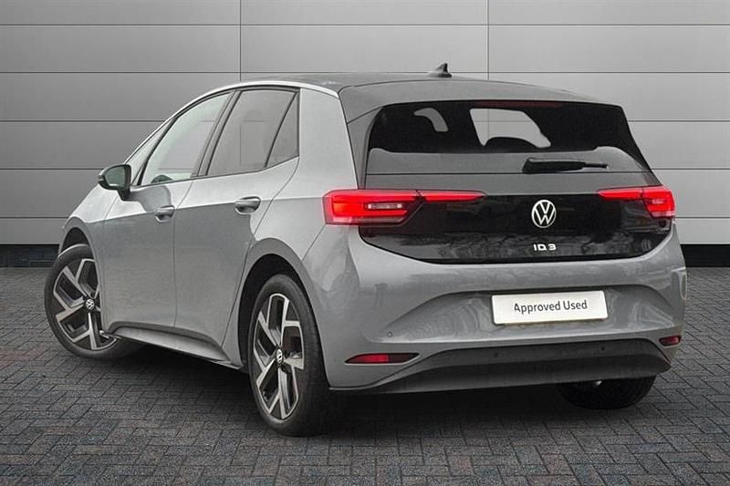 Used VW ID.3 Pro 150 kW (204 HP) 2023 Moonstone grey with black roof Hatchback