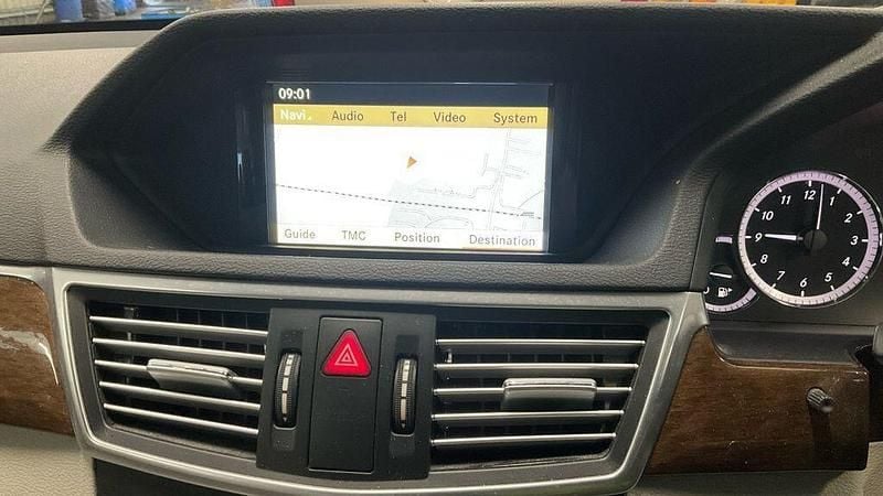 Used Mercedes E250 SE 2011 Black Sedan