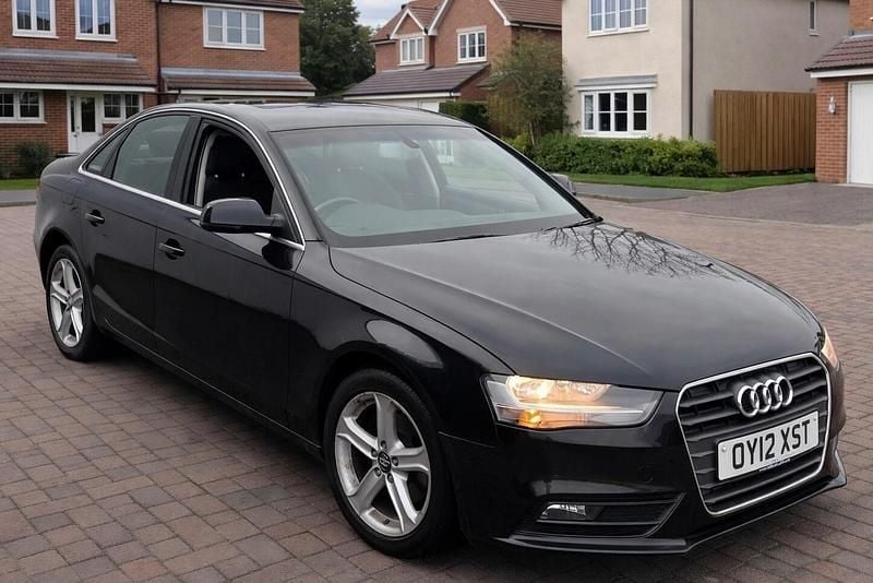 Used Audi A4 Comfort 143 HP (105 kW) 2012 Black Sedan