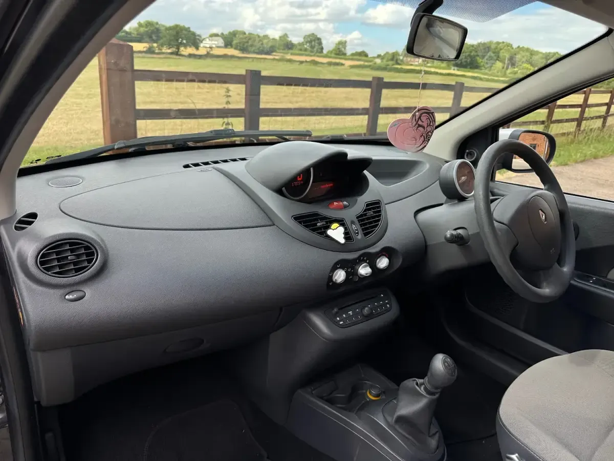 Used Renault Twingo 2010 Black Hatchback