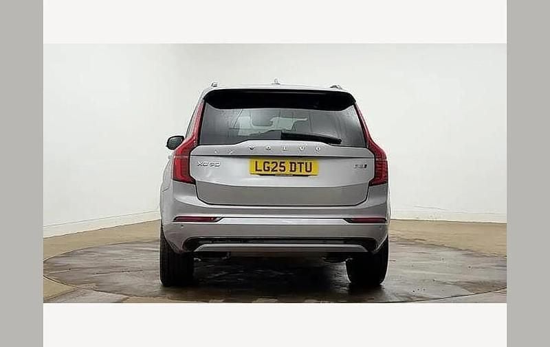Used Volvo XC90 Plus 247 HP (181 kW) 2025 Silver SUV