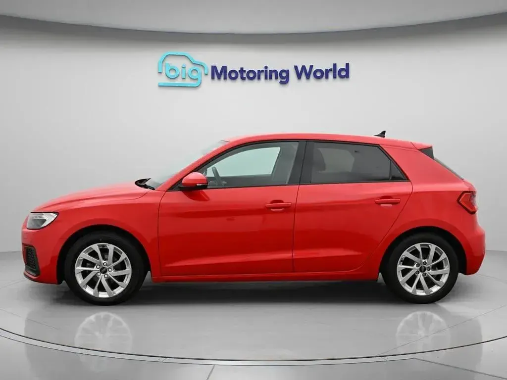 Used Audi A1 Sportback Sport 95 HP (69 kW) 2023 Red Hatchback