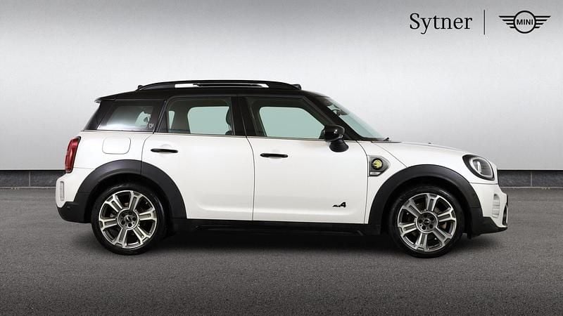 Used Mini Cooper S Countryman Exclusive 219 HP (161 kW) 2023 White SUV