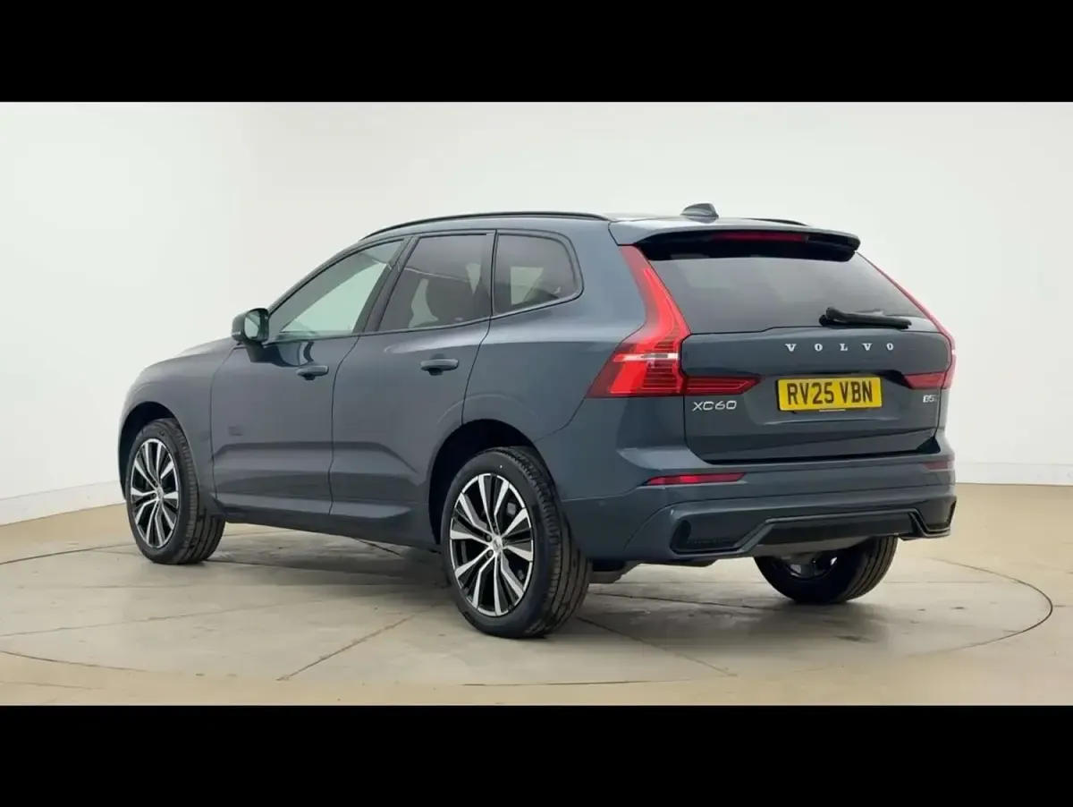 Second-hand Volvo XC60 Ultra 2025 Albastru SUV