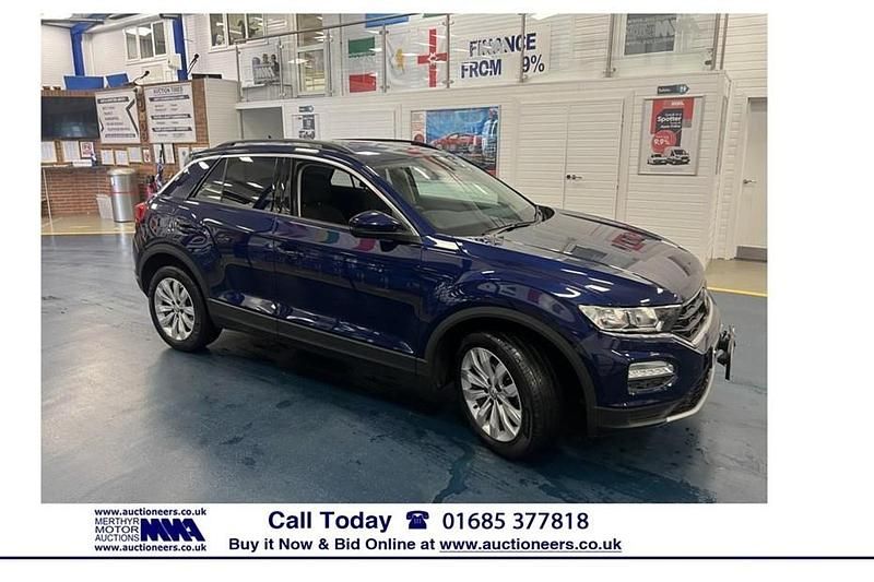 Blue Used 2020 VW T-Roc SE SUV | £13,974 (Super price) - Image 1/1