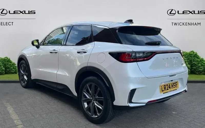 Used Lexus LBX 136 HP (100 kW) 2026 SUV