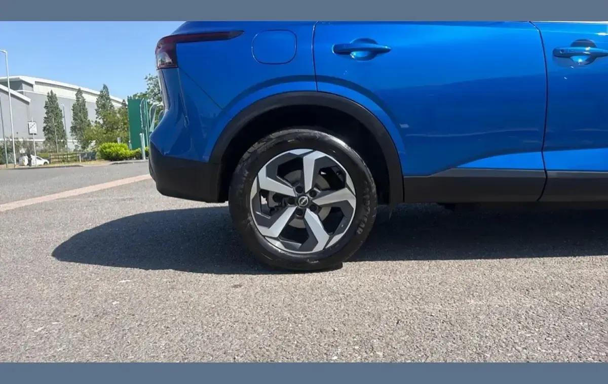 Used Nissan Qashqai N-Connecta 190 HP (139 kW) 2024 Blue SUV