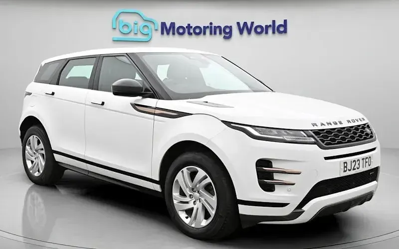 Begagnad Land Rover Range Rover evoque R-Dynamic 309 HK (227 kW) 2023 SUV