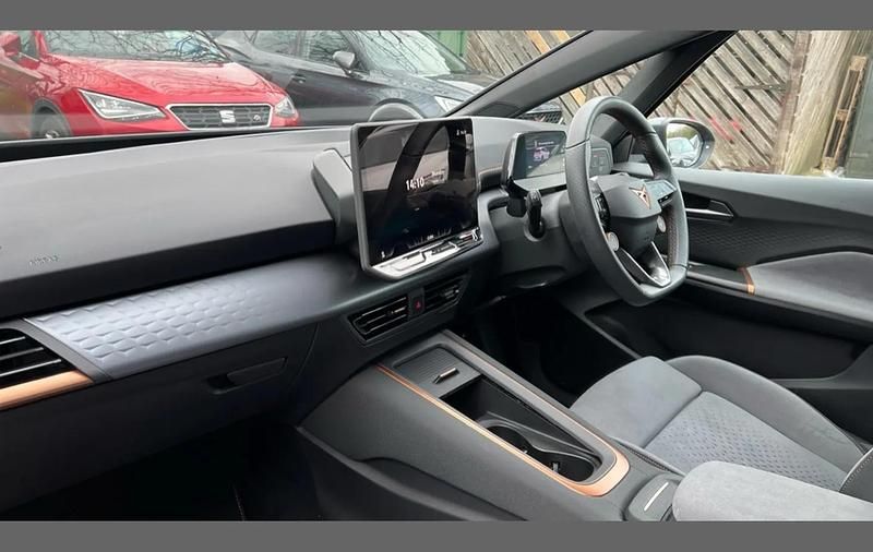 Used Cupra Born e-Boost 169 kW (231 HP) 2025 Black Hatchback