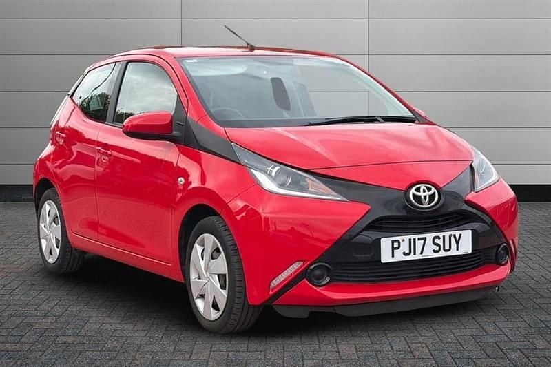 Red Used 2017 Toyota Aygo X-play Hatchback | £9,901 (Fair price) - Image 1/3