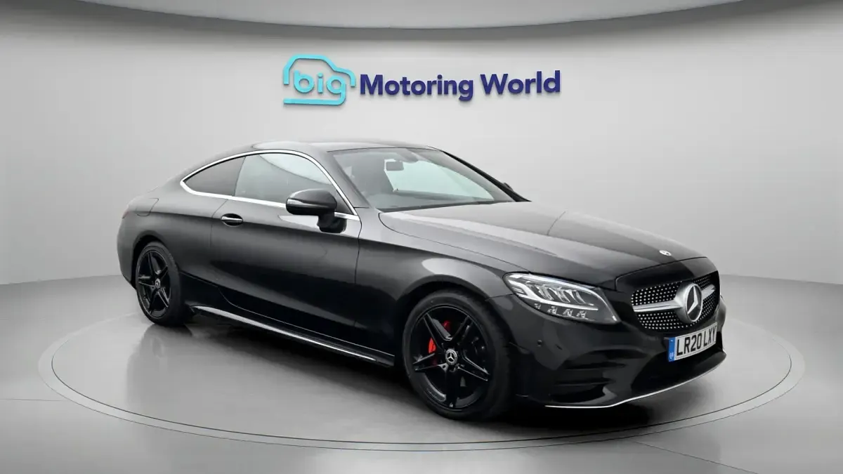 Usado Mercedes C200 AMG line 184 CV (135 kW) 2020 Coupe