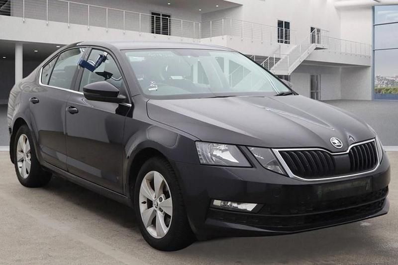 Black Used 2019 Skoda Octavia SE Technology Hatchback | £8,027 (Fair price) - Image 1/1