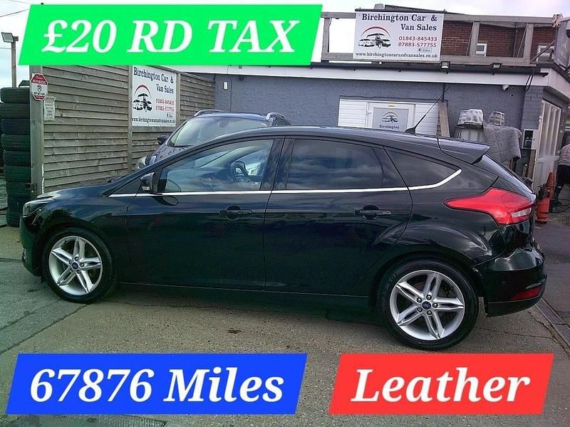 Used Ford Focus Titanium 125 HP (91 kW) 2015 Black Hatchback