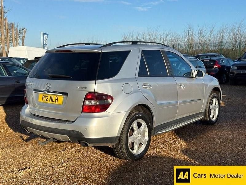 Used Mercedes ML320 221 HP (162 kW) 2008 Silver SUV