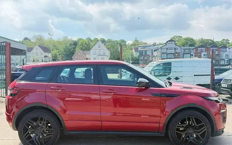 Used Land Rover Range Rover evoque HSE Dynamic 179 HP (131 kW) 2018 Hatchback