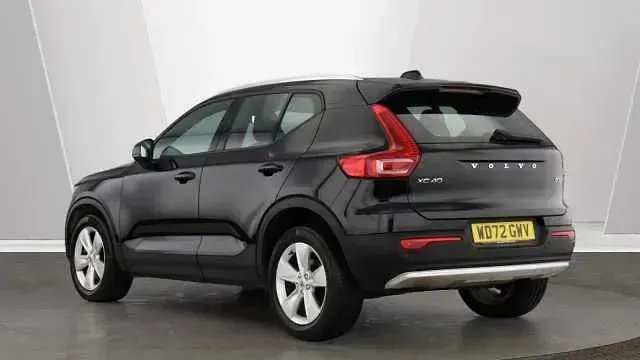 Used Volvo XC40 Core 161 HP (118 kW) 2023 SUV