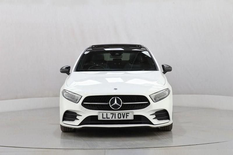 Used Mercedes A200 AMG Line Premium Plus 163 HP (119 kW) 2021 White Sedan