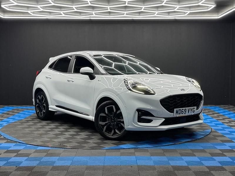 White Used 2020 Ford Puma Gen-E ST-Line X Hatchback | £13,990 (Fair price) - Image 1/4