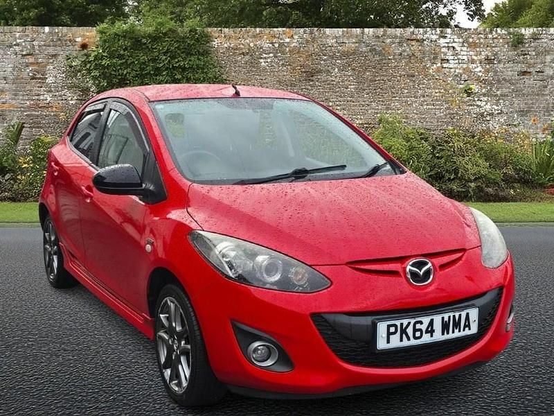Used Mazda 2 Edition 84 HP (61 kW) 2014 Red Hatchback