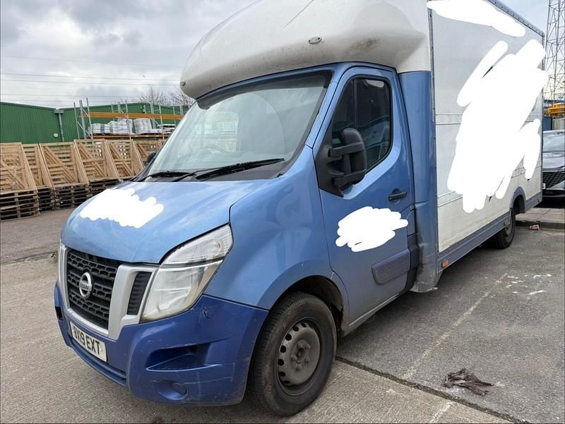 Used Nissan NV400 SE 130 HP (95 kW) 2019 Blue Van
