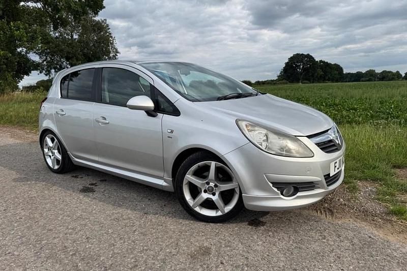 Silver Used 2011 Vauxhall Corsa SRi Hatchback | £2,295 (Fair price) - Image 1/1