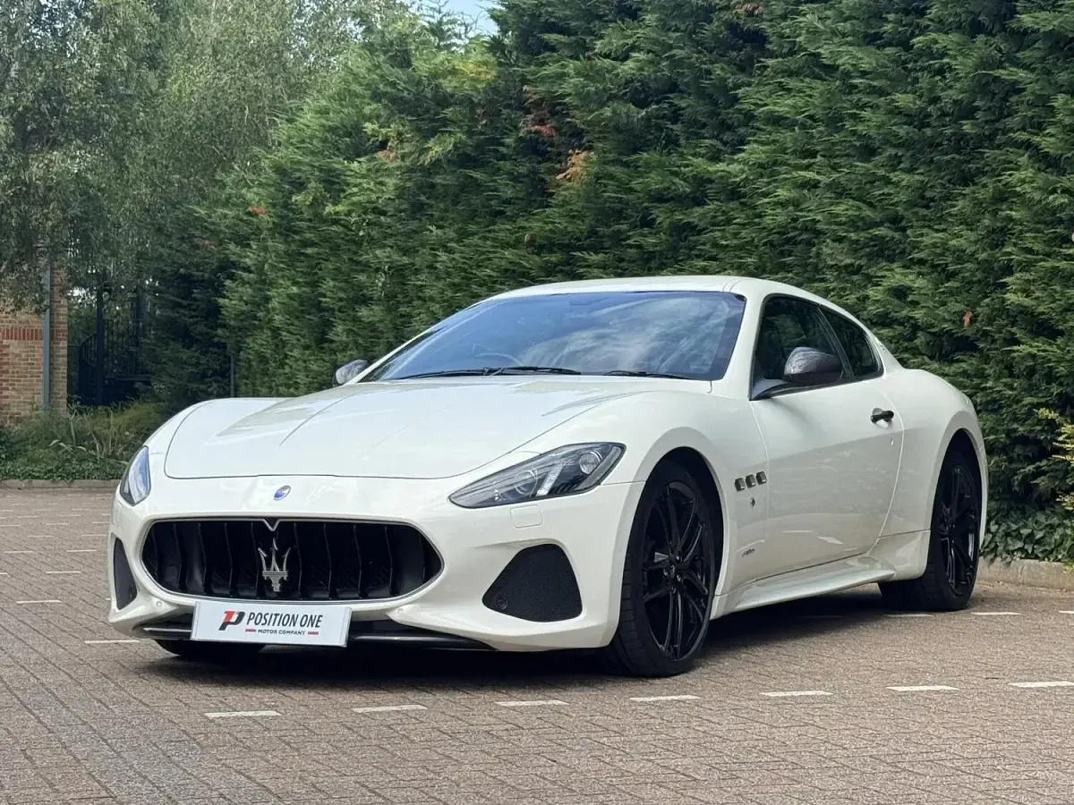 Used Maserati Granturismo 460 HP (338 kW) 2018 White Coupe