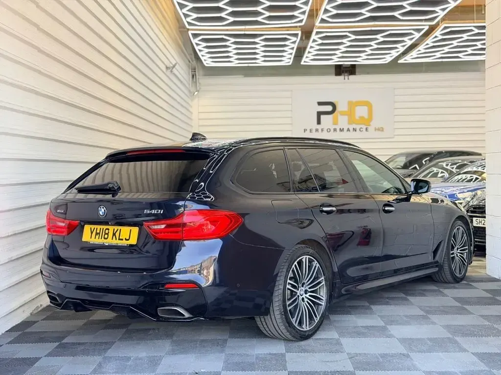 Used BMW 540 M Sport 340 HP (250 kW) 2018 Black Estate