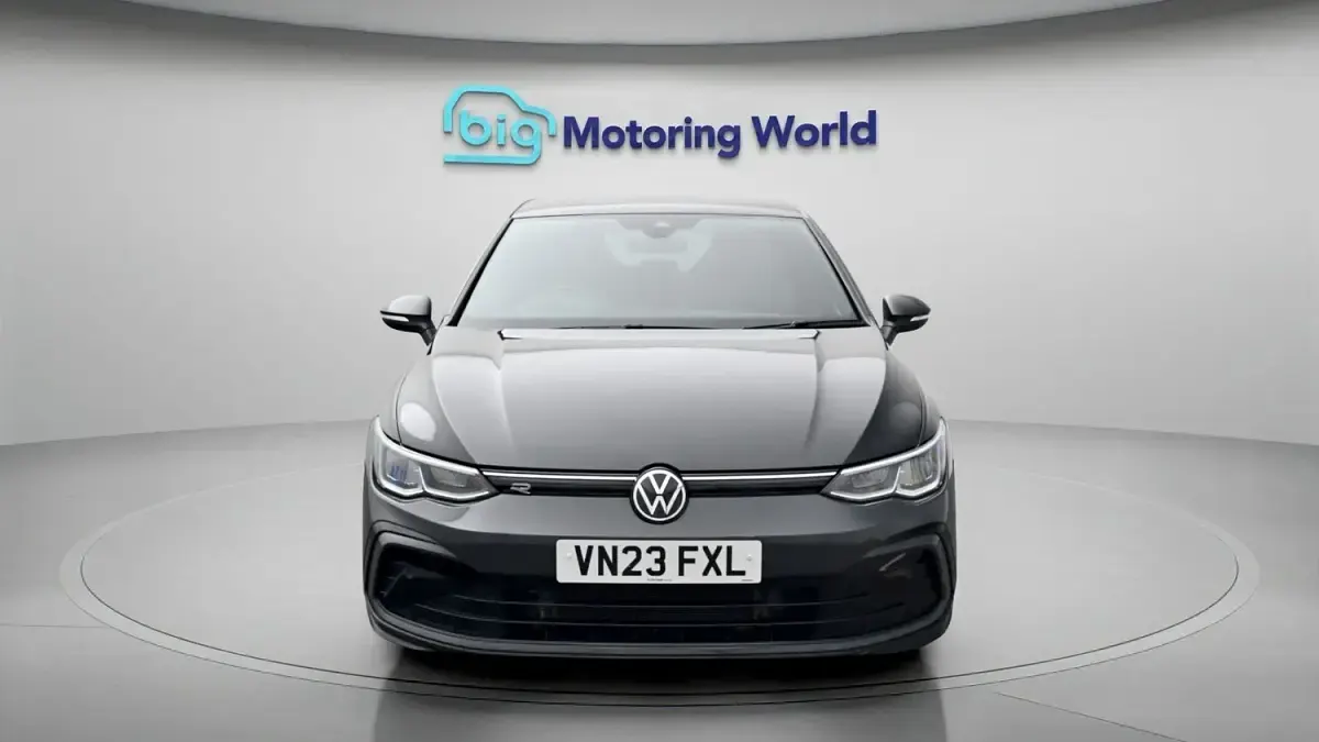 Used VW Golf VIII R-line 150 HP (110 kW) 2023 Grey Hatchback