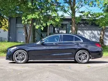 Used Mercedes C220 AMG Line Premium 194 HP (142 kW) 2018 Black Sedan