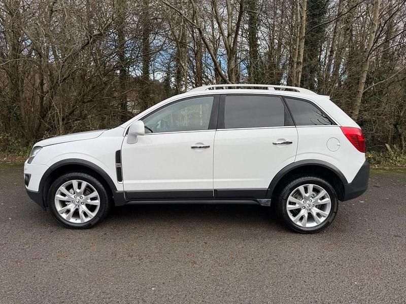 Used Vauxhall Antara S 163 HP (119 kW) 2012 White SUV