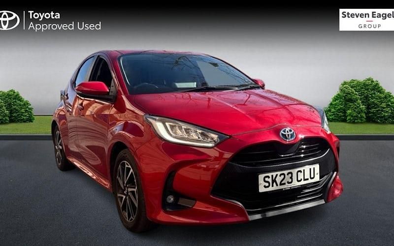 Used Toyota Yaris Hybrid Design 116 HP (85 kW) 2025 Hatchback