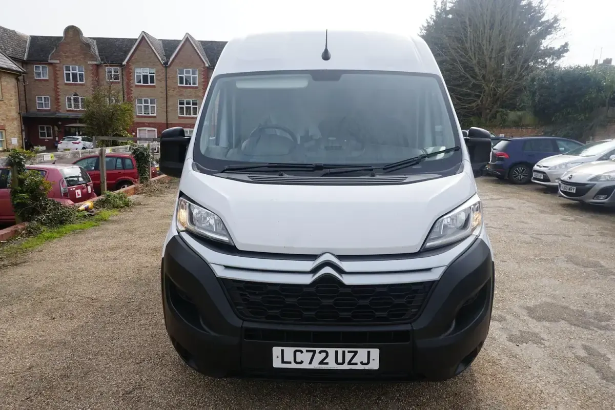Used Citroën Relay 140 HP (102 kW) 2022 White Van