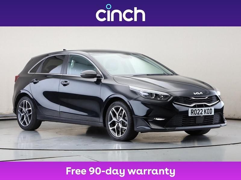 Black Used 2022 Kia Ceed Hatchback | £14,549 (Fair price) - Image 1/3