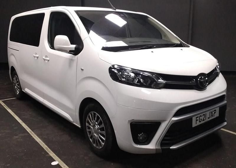 Used Toyota Proace Verso City 120 HP (88 kW) 2021 White MPV