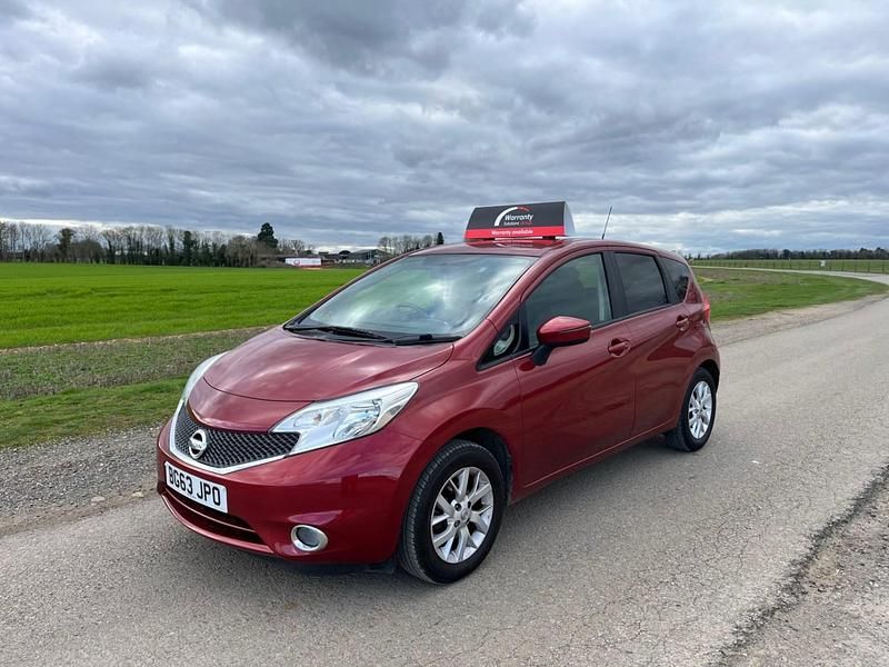 Used Nissan Note Acenta 78 HP (57 kW) 2013 Red Hatchback
