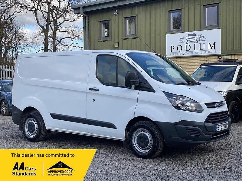White Used 2018 Ford Transit Custom Van | £7,990 (Super price) - Image 1/3