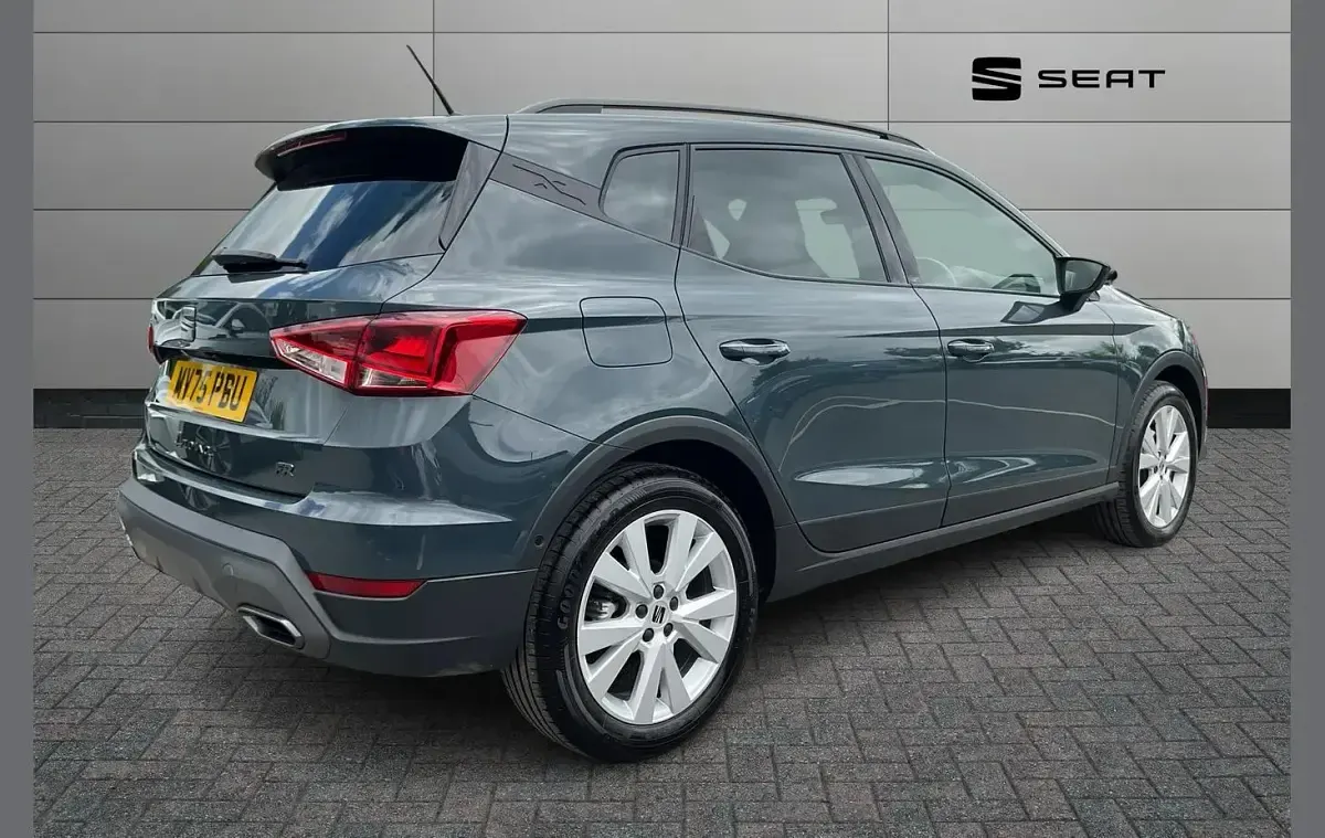 New Seat Arona FR First Edition 115 HP (84 kW) 2026 Blue SUV