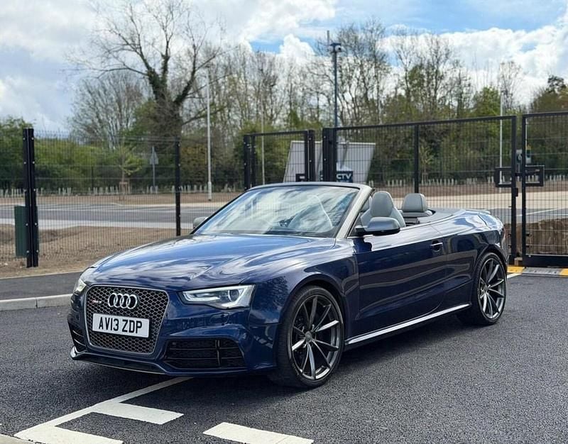 Used Audi RS5 Comfort 450 HP (330 kW) 2013 Blue Cabriolet